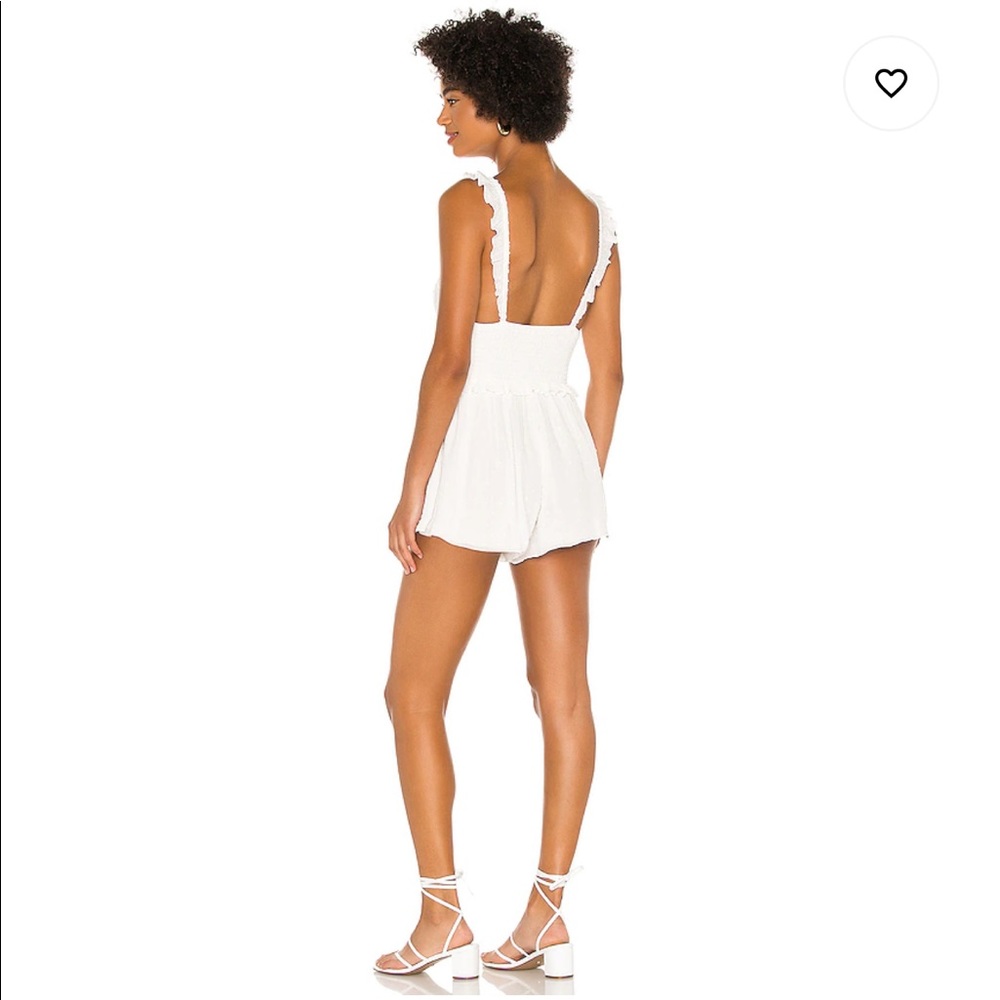 Tularosa Hollis Ruffle Romper in White Small NWT - Picture 3 of 10